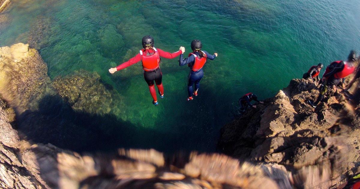 Coasteering Algarve: Cliff Jump, Swim & Climb in Sagres