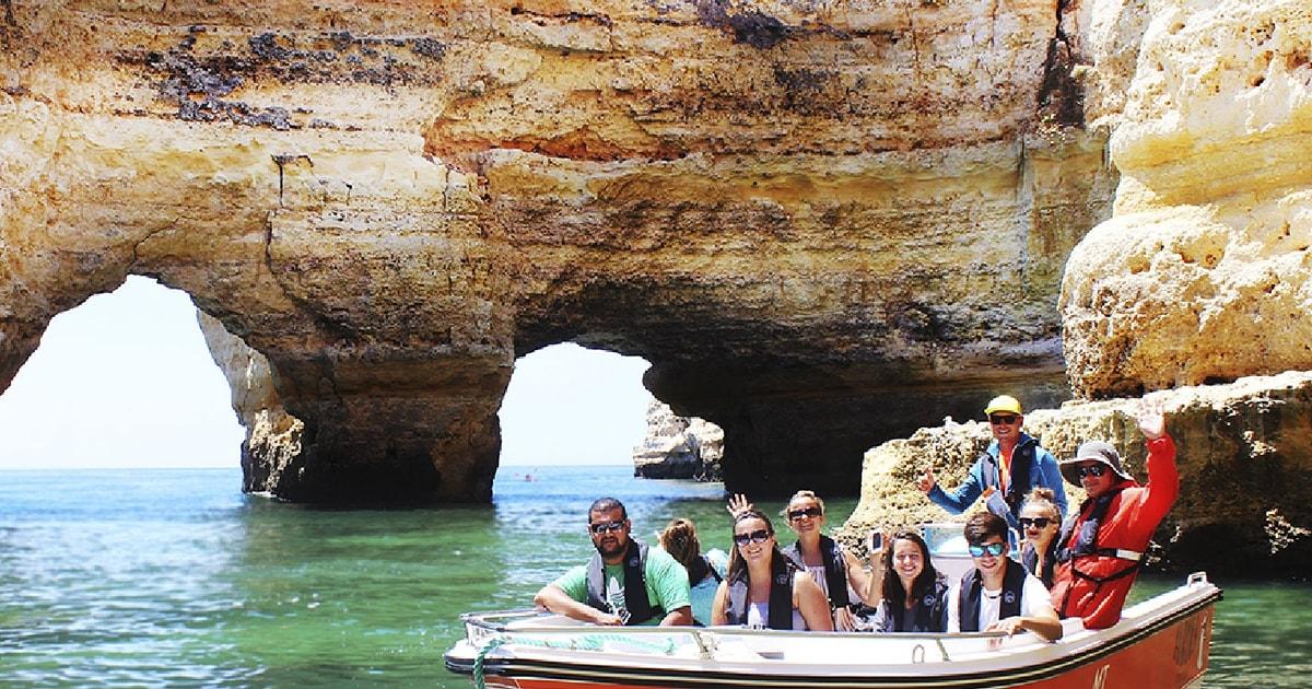 Armação de Pêra: Guided Boat Tour of Benagil's 15 Best Caves