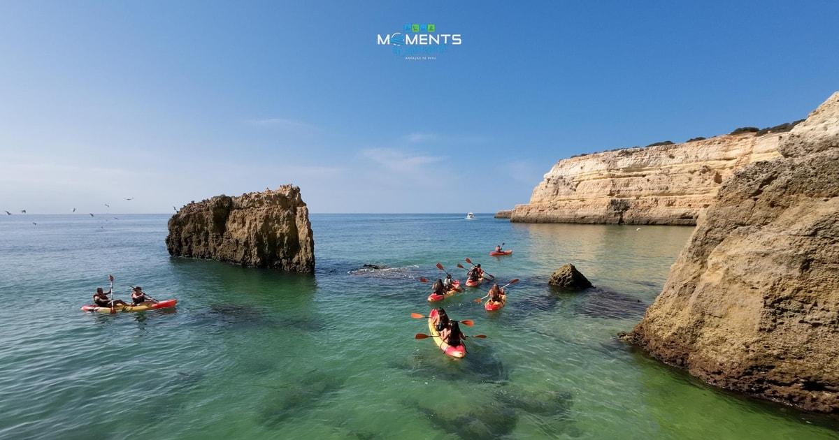 Armação de Pêra: 2-Hour Wild Beaches and Caves Kayak Tour