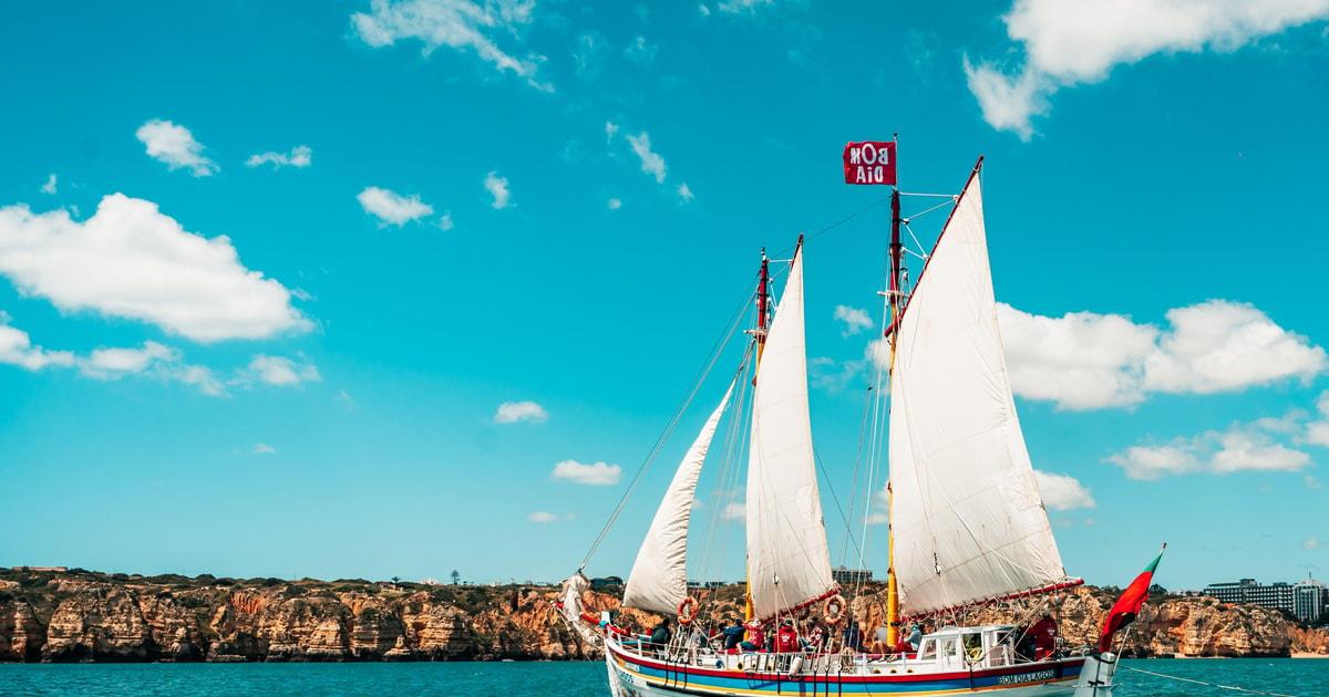 Baía de Lagos Lunch Cruise with Ponta da Piedade Caves