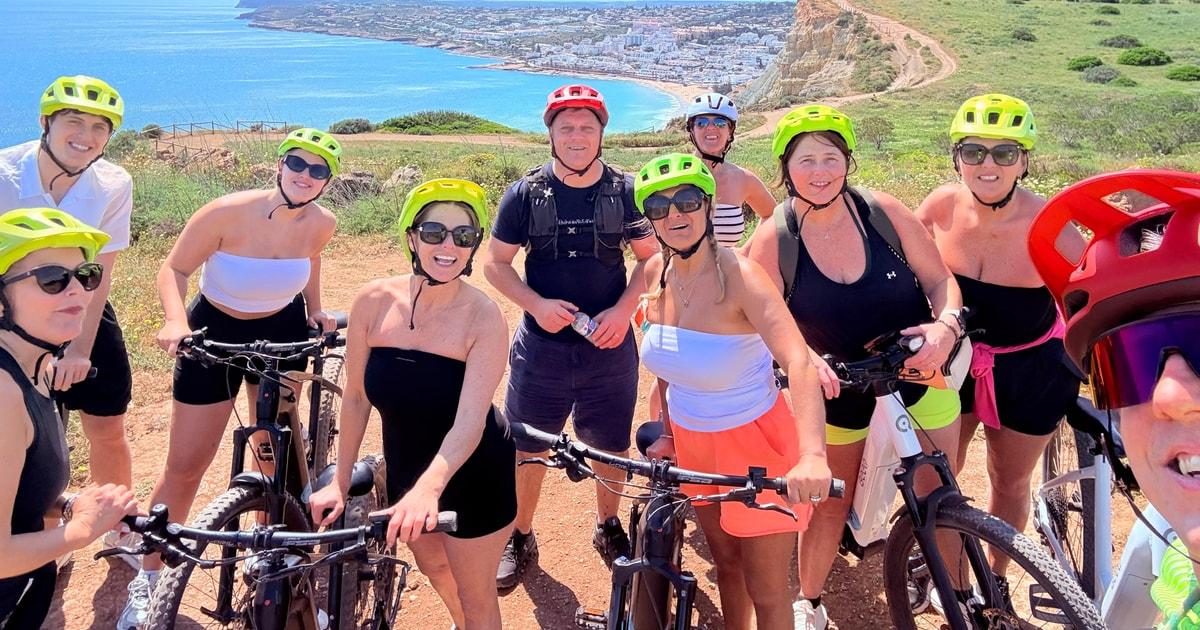 Algarve: Lagos Sightseeing guided Tour with e-bikes