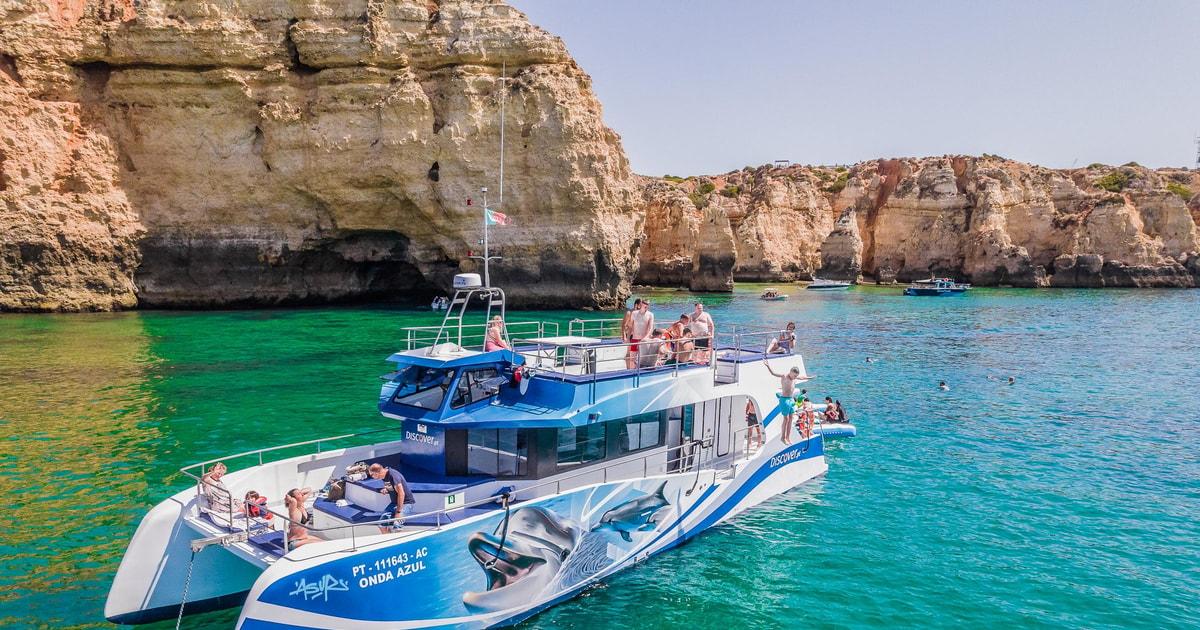 Vilamoura: Dolphins and Caves Sea cruise